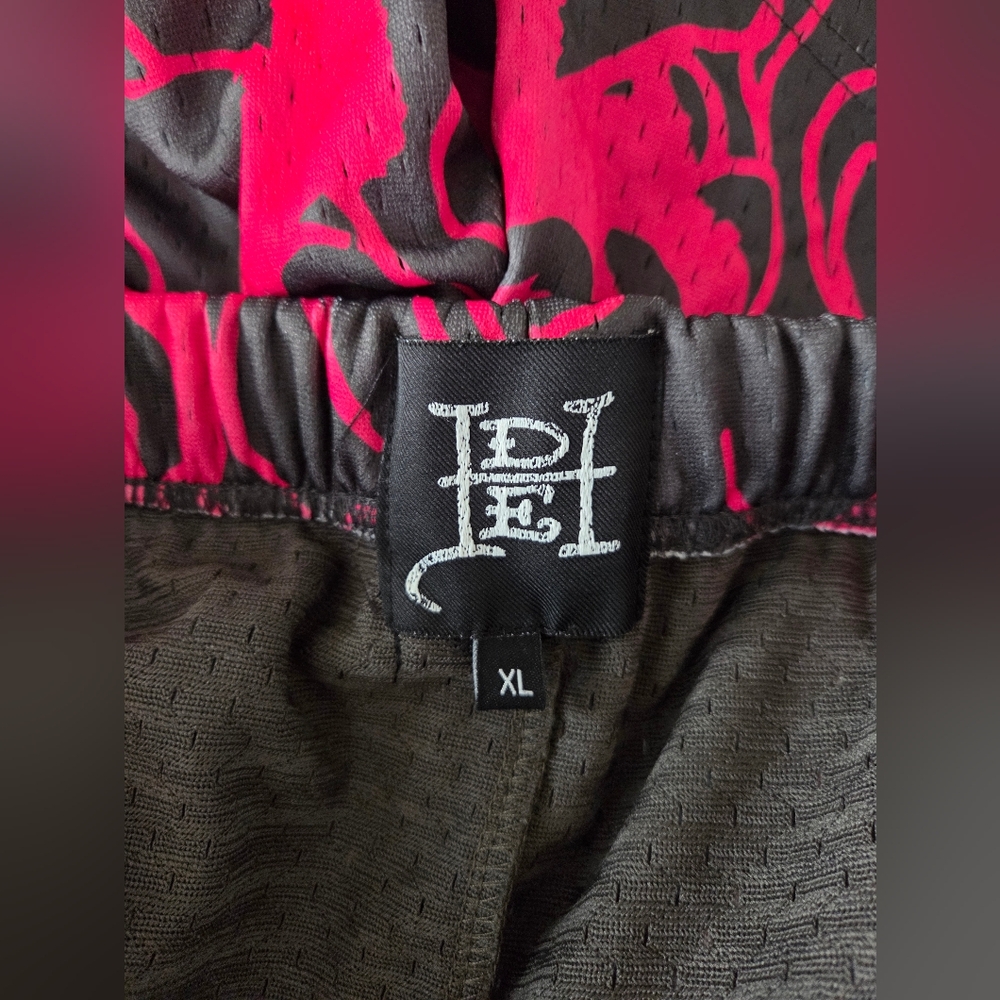 Ed Hardy Dragon and Skull Shorts - Picture 4 of 4